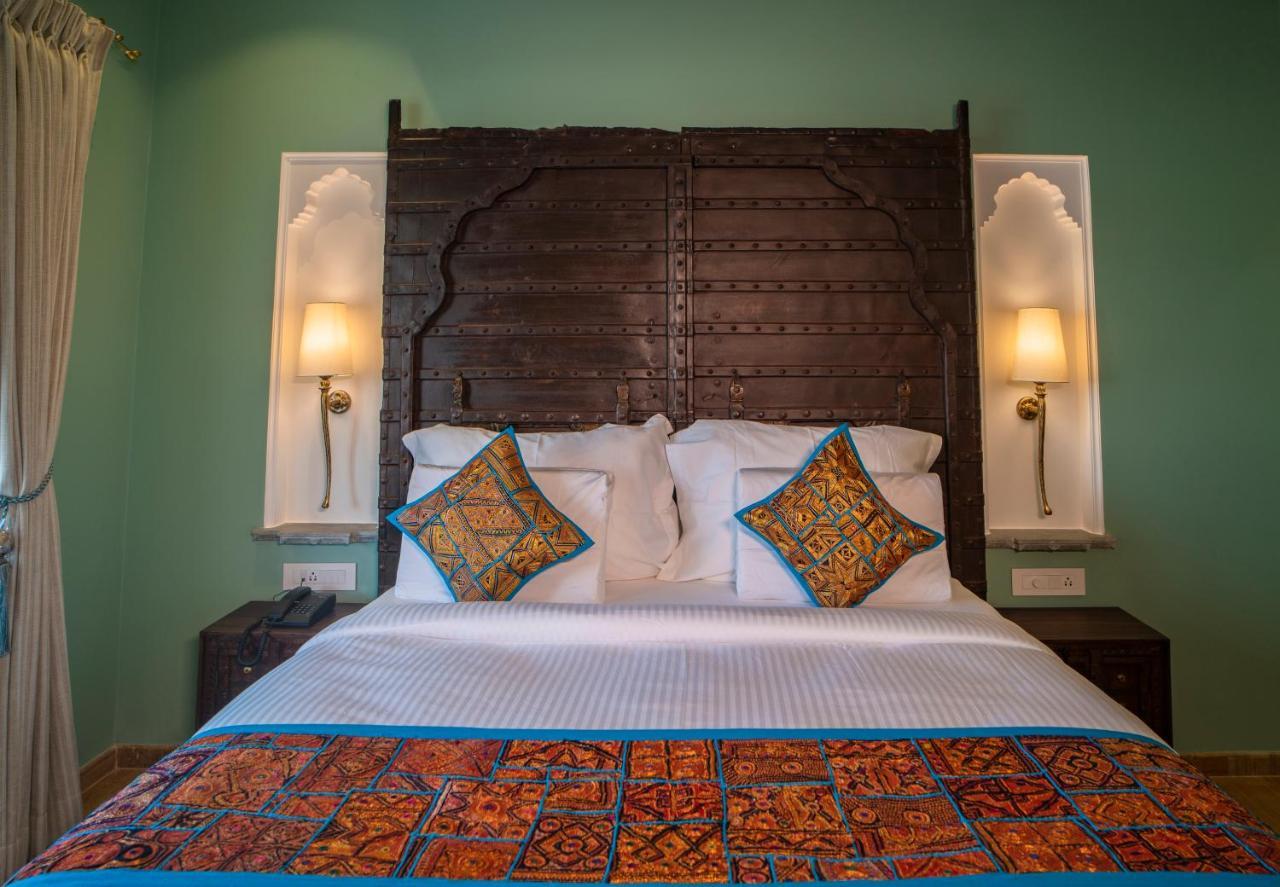 Khamma Ghani A Boutique Hotel อุเดเปอร์ ภายนอก รูปภาพ