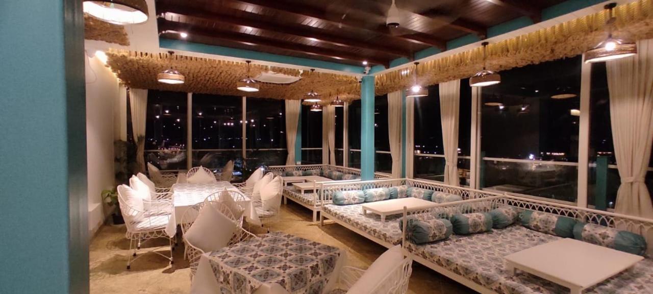 Khamma Ghani A Boutique Hotel อุเดเปอร์ ภายนอก รูปภาพ